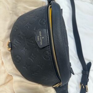 Louis Vuitton bumbag AUTHENTIC